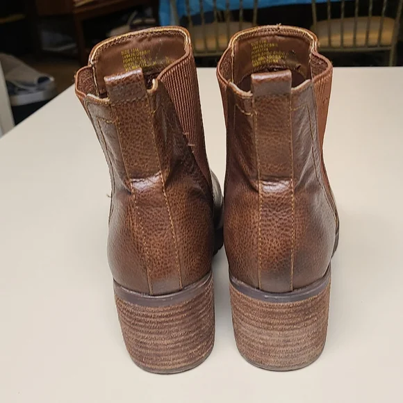 MIA Jody Chelsea leather slip on ankle boots size 10 - Picture 6 of 12